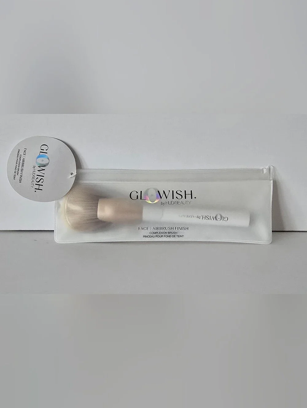 HUDA BEAUTY GloWish Face‎ Airbrush Finish Complexion Brush